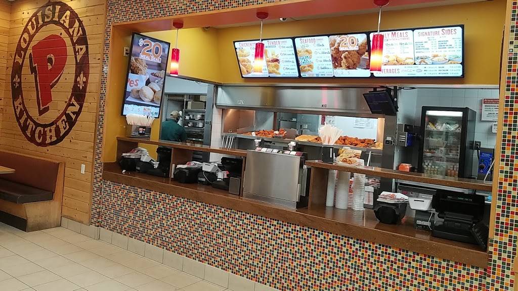 Popeyes Louisiana Kitchen | restaurant | 1994 Atlantic Ave, Brooklyn, NY 11233, USA | 7182211994 OR +1 718-221-1994