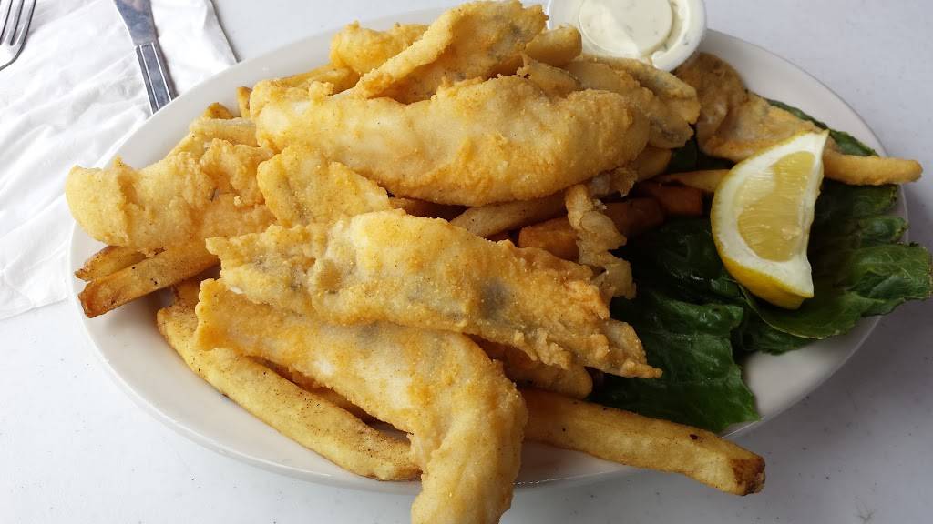 Sans Souci Bar | restaurant | 3057 S Channel Dr, Harsens Island, MI 48028, USA | 8107489798 OR +1 810-748-9798