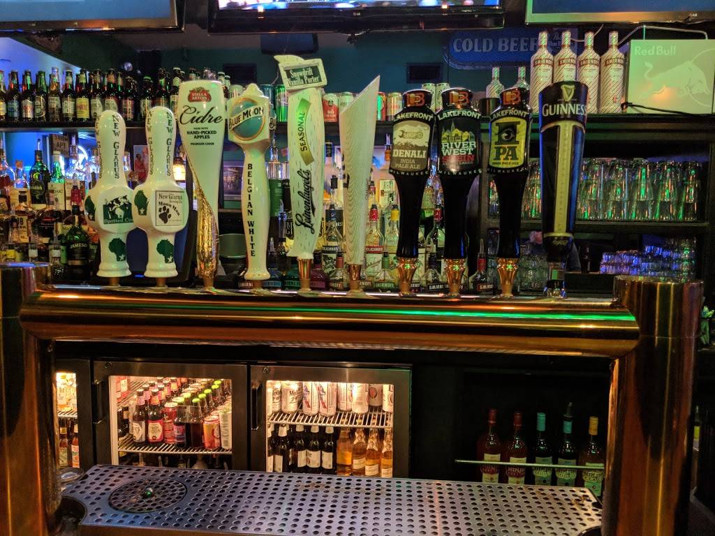 Jacks American Pub | restaurant | 1323 E Brady St, Milwaukee, WI 53202, USA | 4147632830 OR +1 414-763-2830