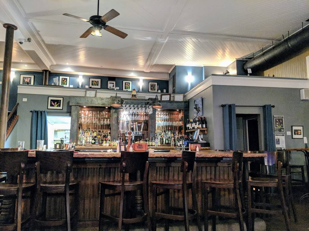 Platypus & Gnome | restaurant | 9 S Front St, Wilmington, NC 28401, USA | 9107699300 OR +1 910-769-9300