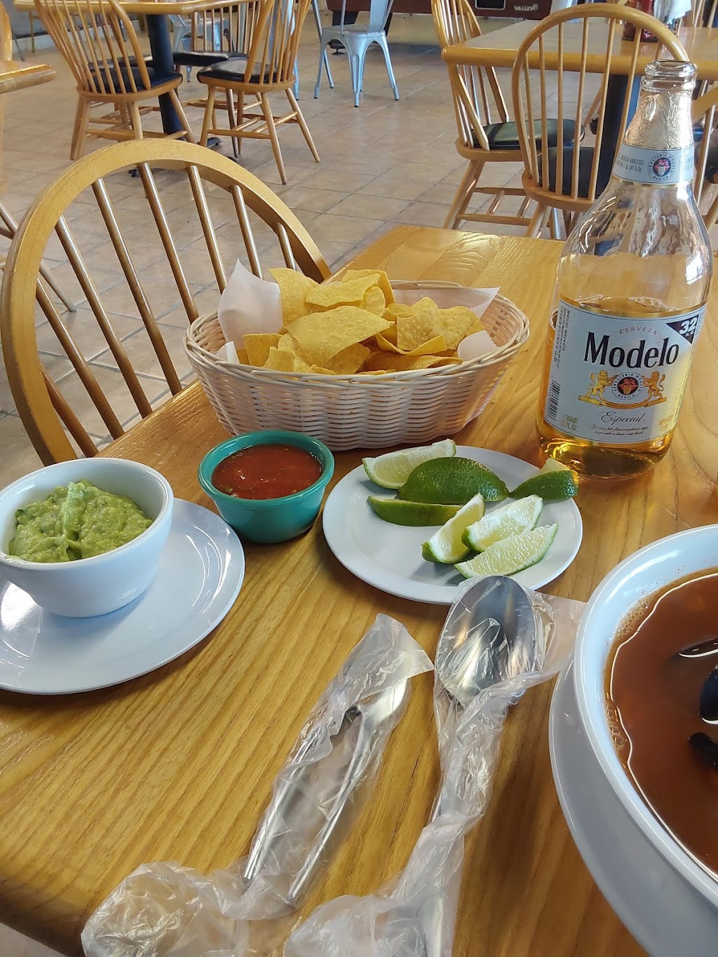 Mariscos Jalisco | restaurant | 1803 Decker Blvd, Columbia, SC 29206, USA | 8039088017 OR +1 803-908-8017