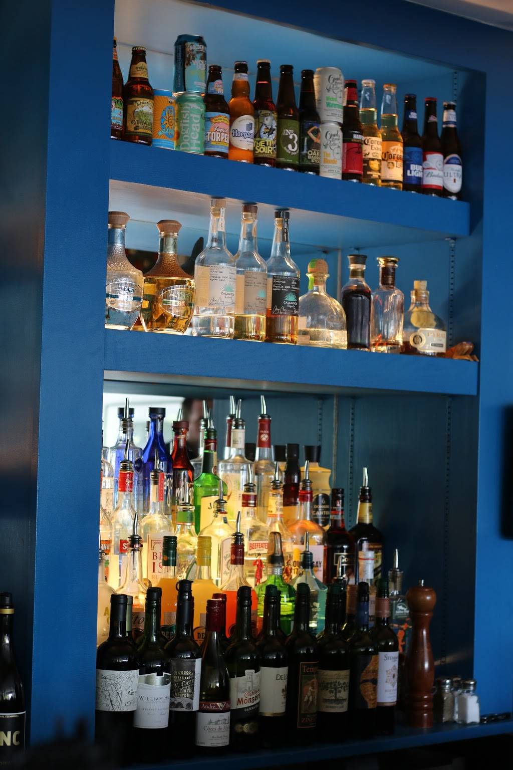 Shorebreak Lodge | restaurant | 10 Wilmington Ave, Rehoboth Beach, DE 19971, USA | 3022271007 OR +1 302-227-1007