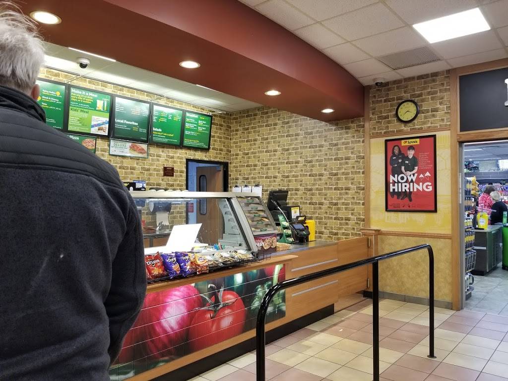 Subway | restaurant | 3555 Vine St, Middletown, PA 17057, USA | 7179481844 OR +1 717-948-1844