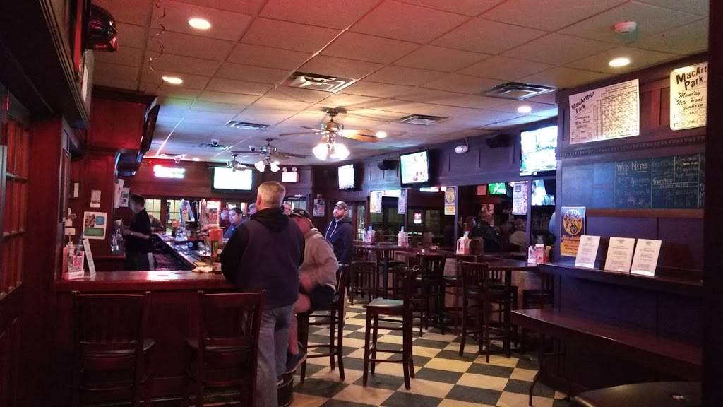 MacArthur Park Restaurant | restaurant | 1 Maple Ave, Rockville Centre, NY 11570, USA | 5167668375 OR +1 516-766-8375