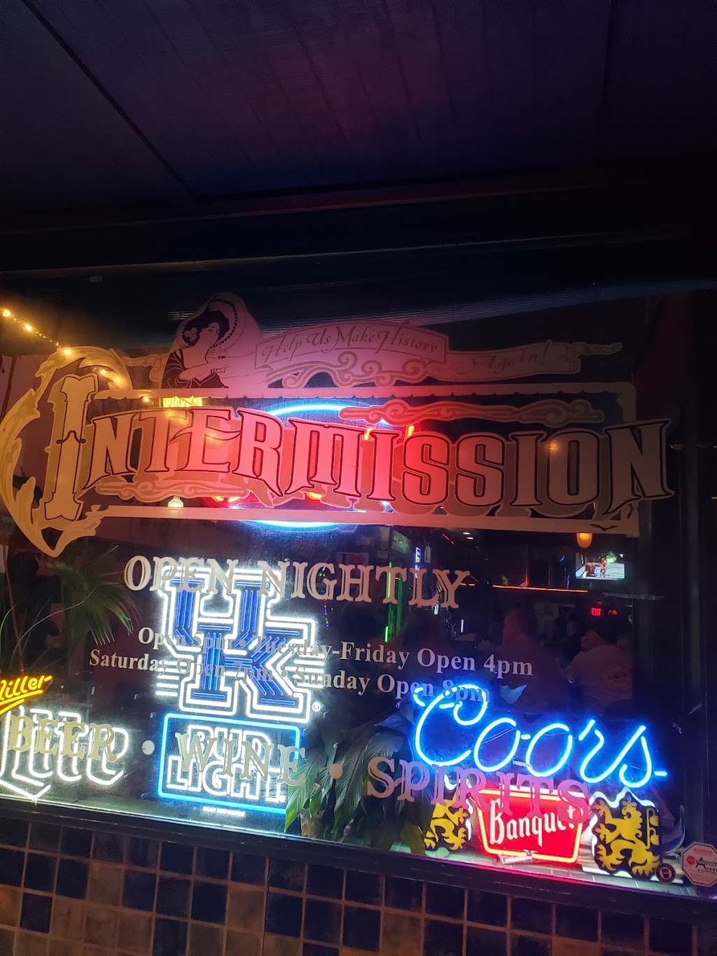 Intermission | restaurant | 214 Palafox Pl, Pensacola, FL 32502, USA | 8504336208 OR +1 850-433-6208