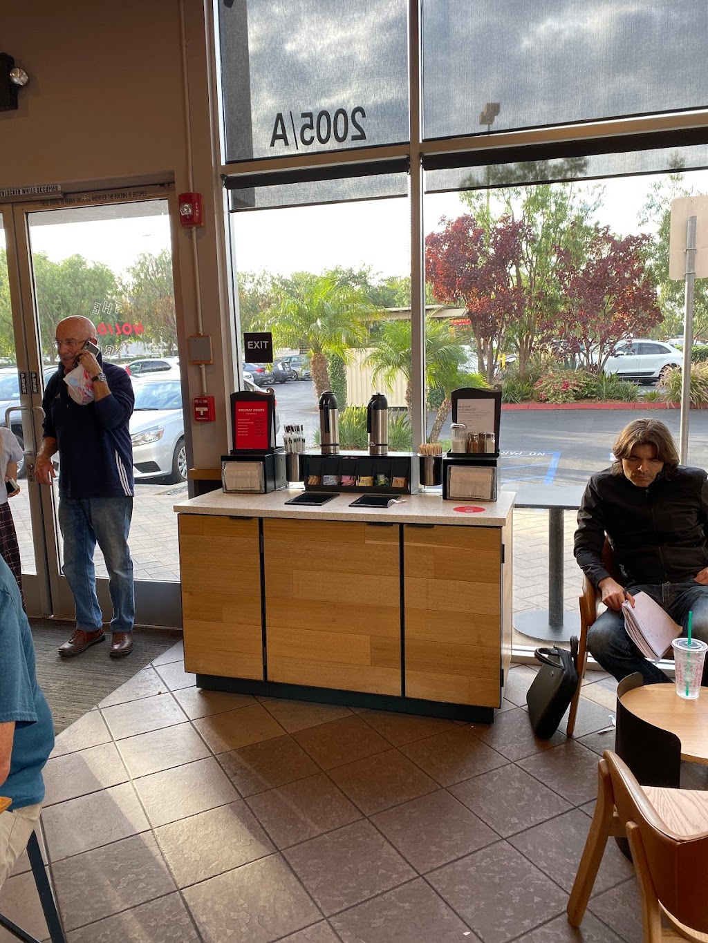 Starbucks | cafe | 2005 Park Pl, El Segundo, CA 90245, USA | 3106151149 OR +1 310-615-1149