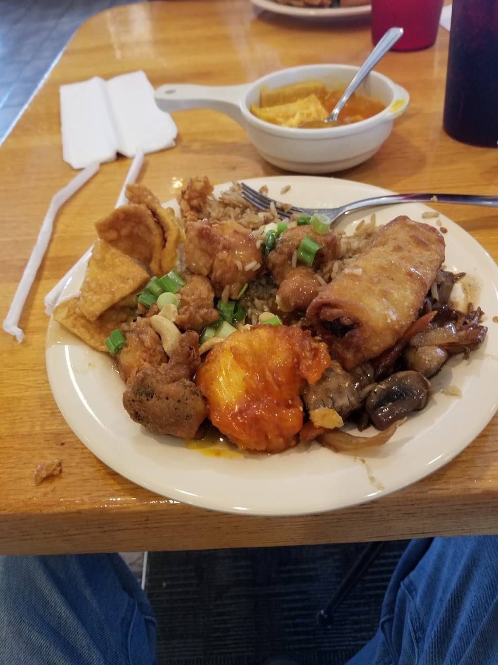 Bamboo Garden | restaurant | 760 S Jefferson Ave, Lebanon, MO 65536, USA | 4175882511 OR +1 417-588-2511