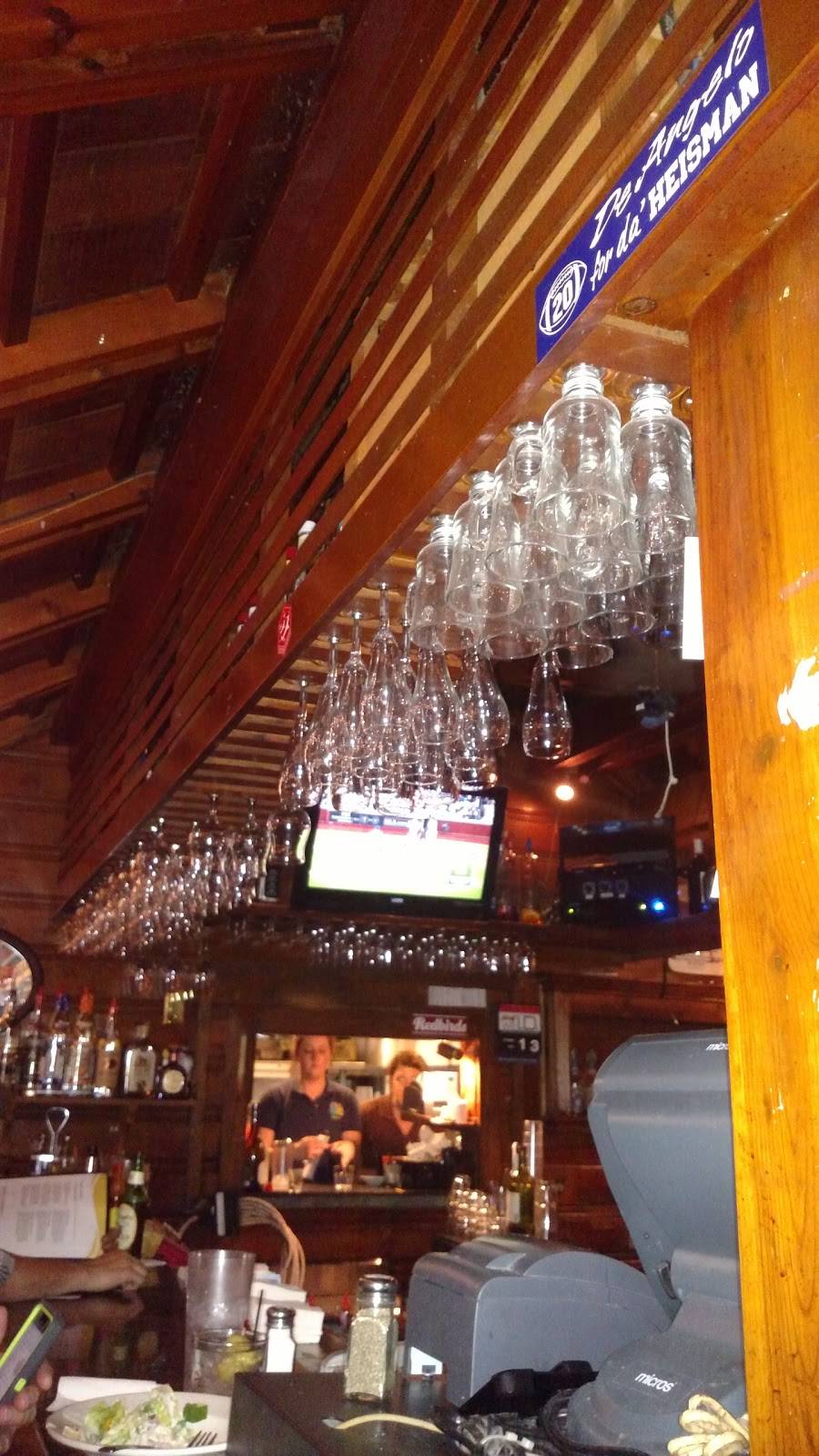 Half Shell | restaurant | 688 S Mendenhall Rd, Memphis, TN 38117, USA | 9016823966 OR +1 901-682-3966