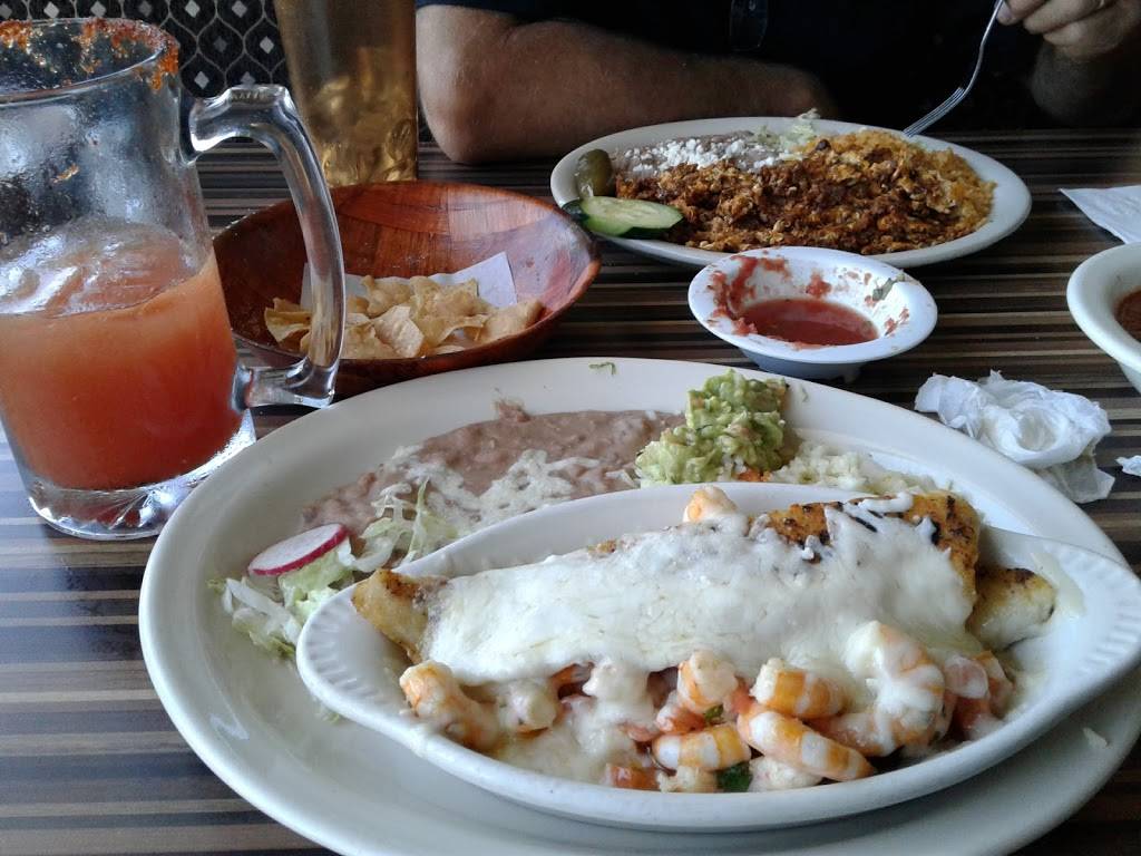 Cielito Lindo | restaurant | 10277 Arlington Ave, Riverside, CA 92503, USA | 9513523214 OR +1 951-352-3214