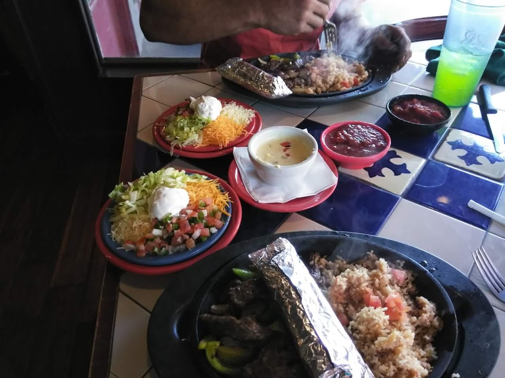 Marias Mexican Restaurant | restaurant | 406 South Ave, Springfield, MO 65806, USA | 4178319339 OR +1 417-831-9339