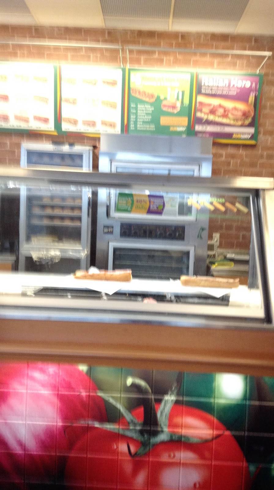 Subway | restaurant | 1522 West 26th St Unit No. 6 D, Erie, PA 16508, USA | 8143140656 OR +1 814-314-0656