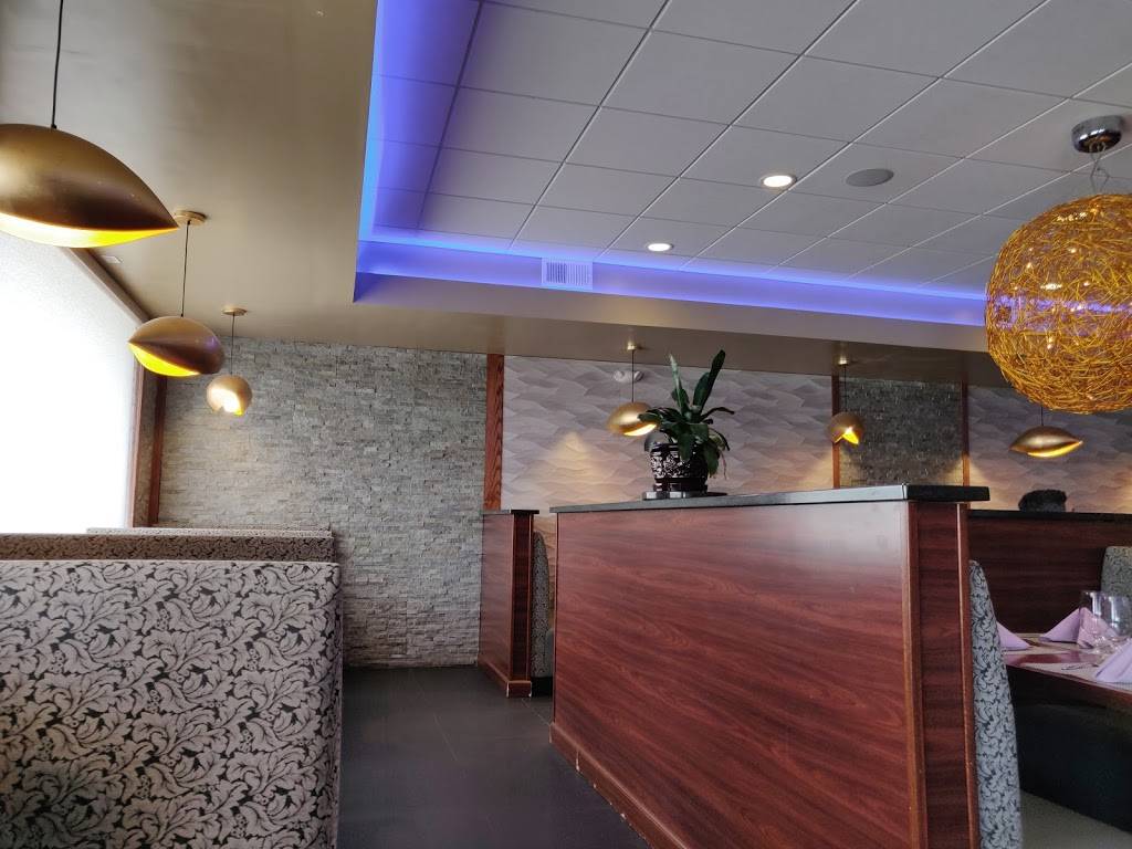 Jasons Restaurant & Sushi Bar | restaurant | 5647 Post Rd, East Greenwich, RI 02818, USA | 4013980388 OR +1 401-398-0388