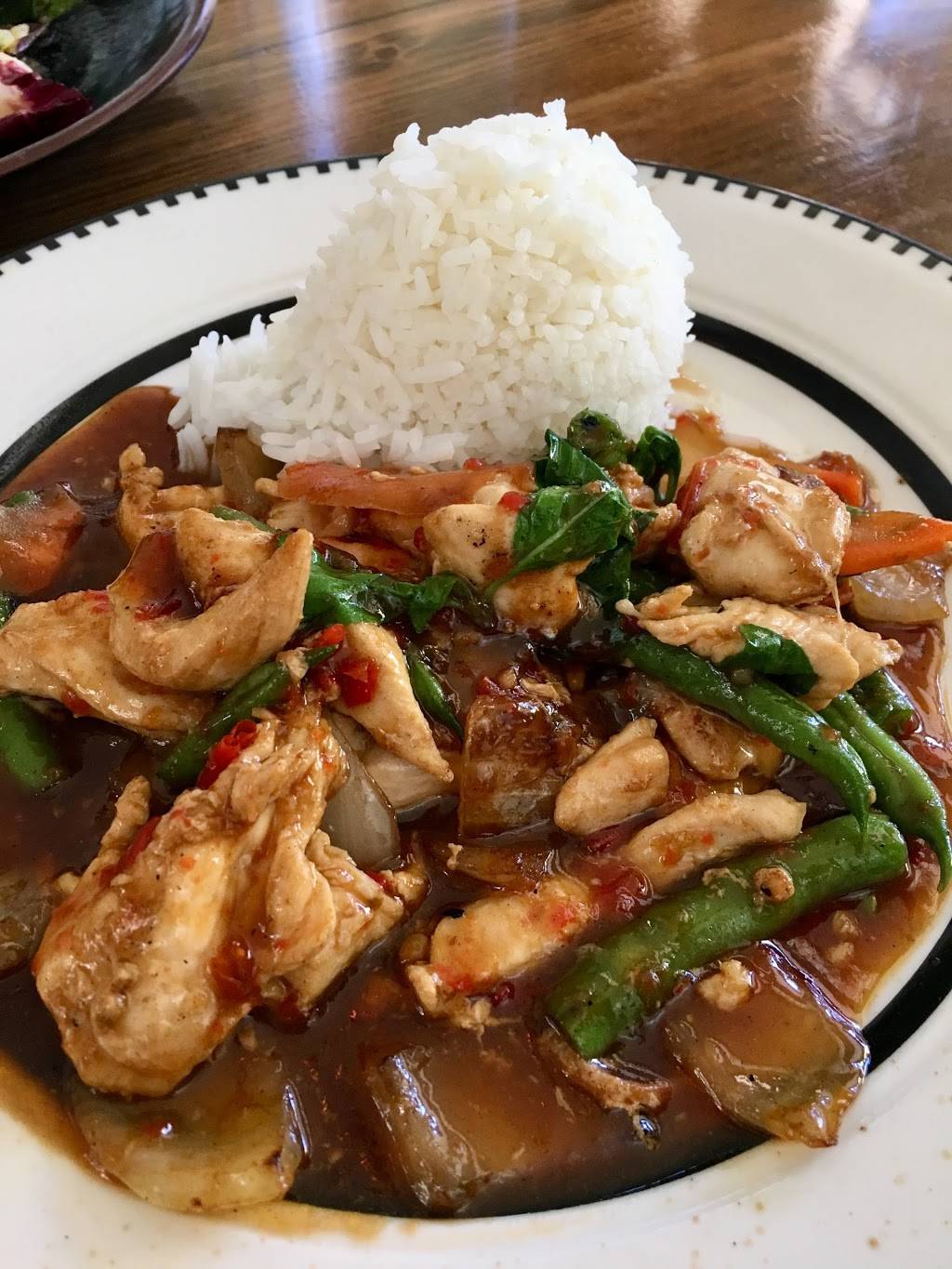 MANGO ON MAIN ( a.k.a.Mini Mango Thai Bistro) | restaurant | 1142 Main Street, (between Main st. and Pearl st.), Napa, CA 94559, USA | 7072538880 OR +1 707-253-8880