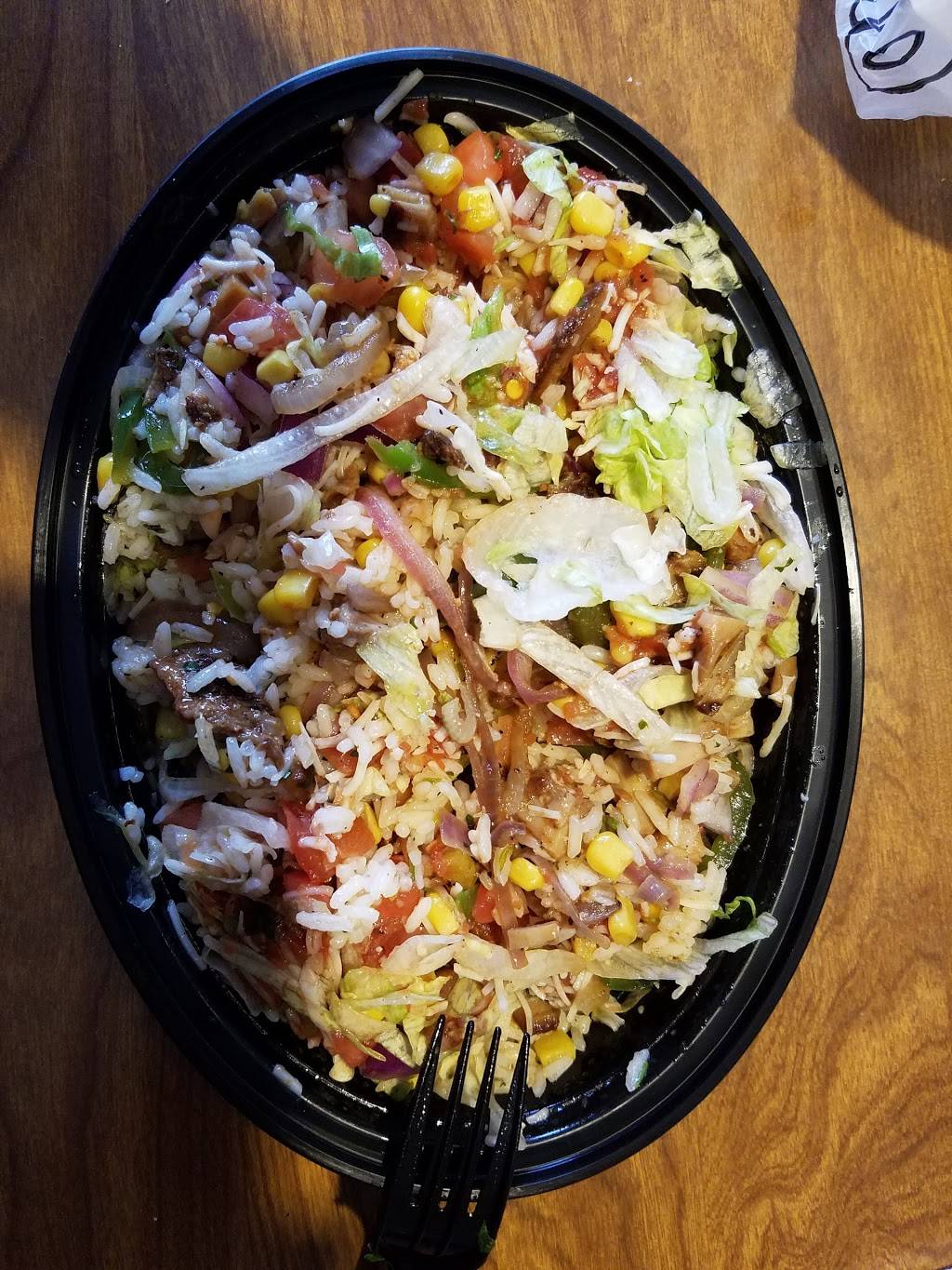 Hot Head Burritos | restaurant | 13405 Pearl Rd, Strongsville, OH 44136, USA | 4402688588 OR +1 440-268-8588