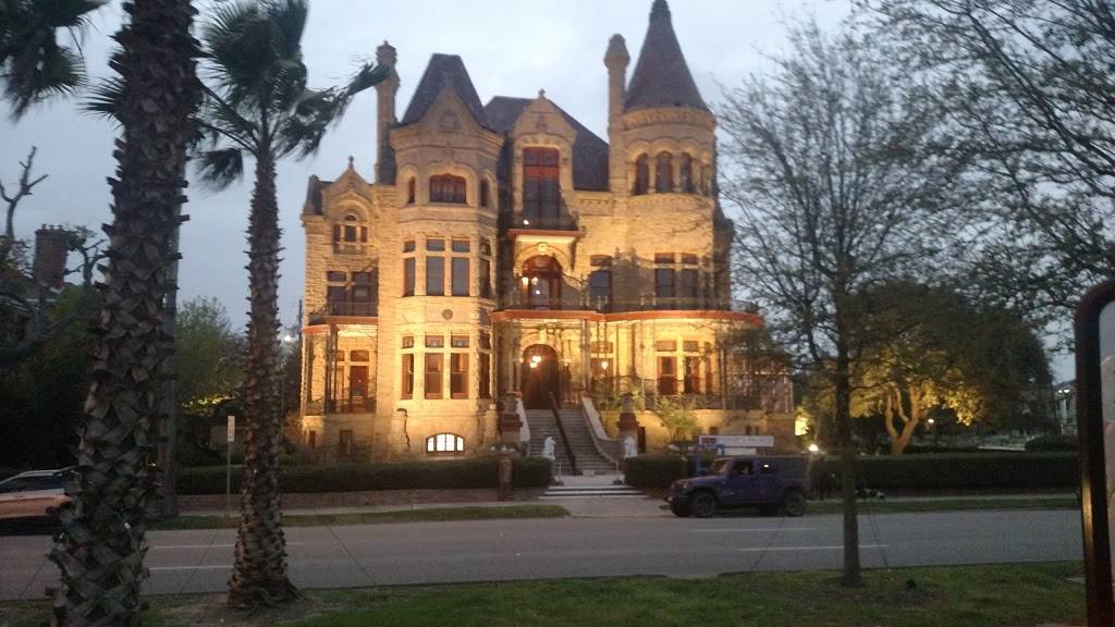 La Casa Del Cabrito | restaurant | 7802 Gulf Fwy, Houston, TX 77017, USA | 7136442331 OR +1 713-644-2331