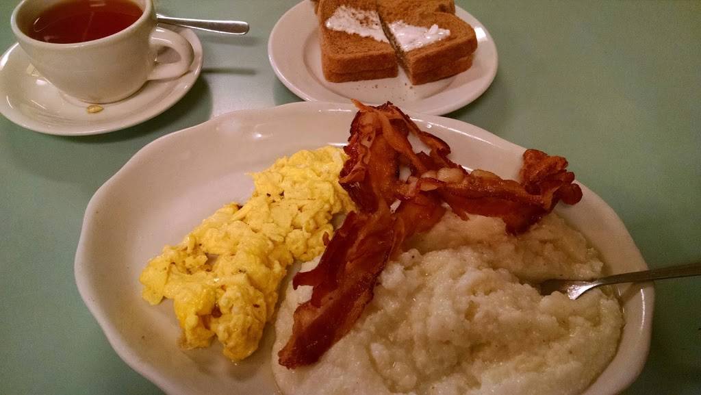 Central Restaurant | restaurant | 30 Central Ave #4, Newark, NJ 07102, USA | 9736238137 OR +1 973-623-8137