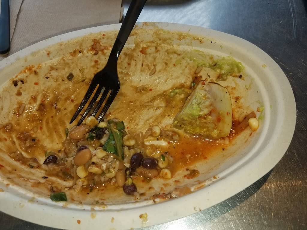 Chipotle Mexican Grill | restaurant | 1857 S Robert St, West St Paul, MN 55118, USA | 6515522110 OR +1 651-552-2110