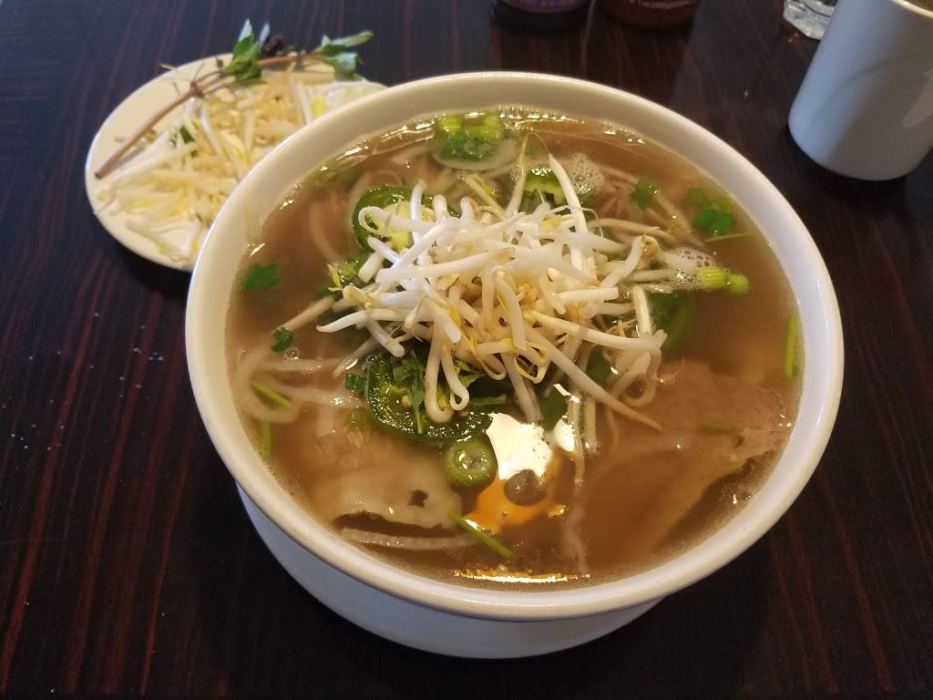 Pho T&T Vietnamese Restaurant | restaurant | 7750 Palm Ave, Highland, CA 92346, USA | 9098644290 OR +1 909-864-4290