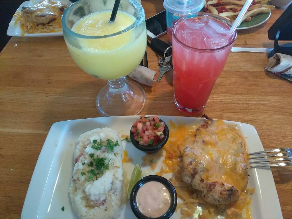 Applebees Grill + Bar | restaurant | 7956 Gateway Blvd E, El Paso, TX 79915, USA | 9155987006 OR +1 915-598-7006