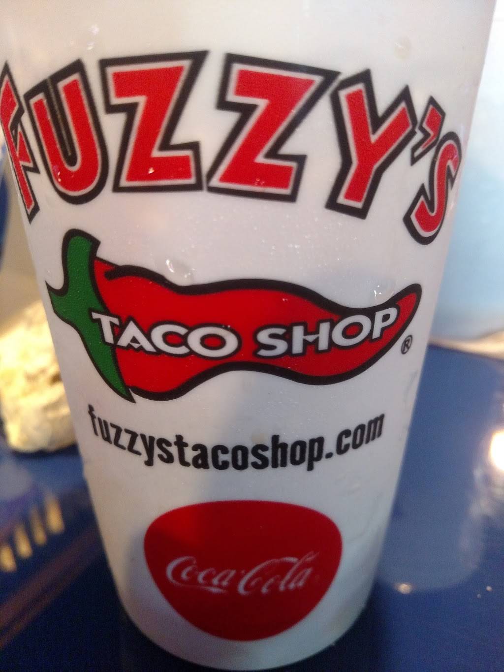 Fuzzys Taco Shop | restaurant | 2614 SW 17th St, Topeka, KS 66604, USA | 7857308090 OR +1 785-730-8090