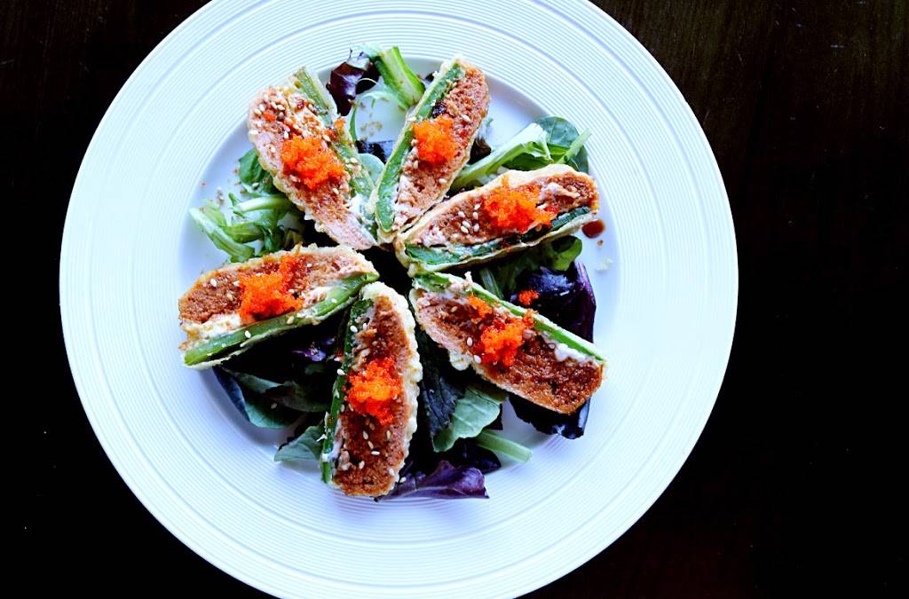 Volcano Sushi House | restaurant | 4765 Hodges Blvd #3, Jacksonville, FL 32224, USA | 9049924999 OR +1 904-992-4999