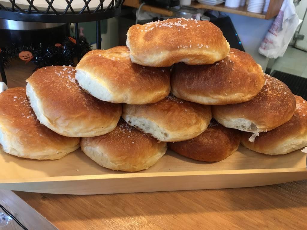 Watershed CAFE | restaurant | 19639 Fisher Ave, Poolesville, MD 20837, USA | 2404893544 OR +1 240-489-3544