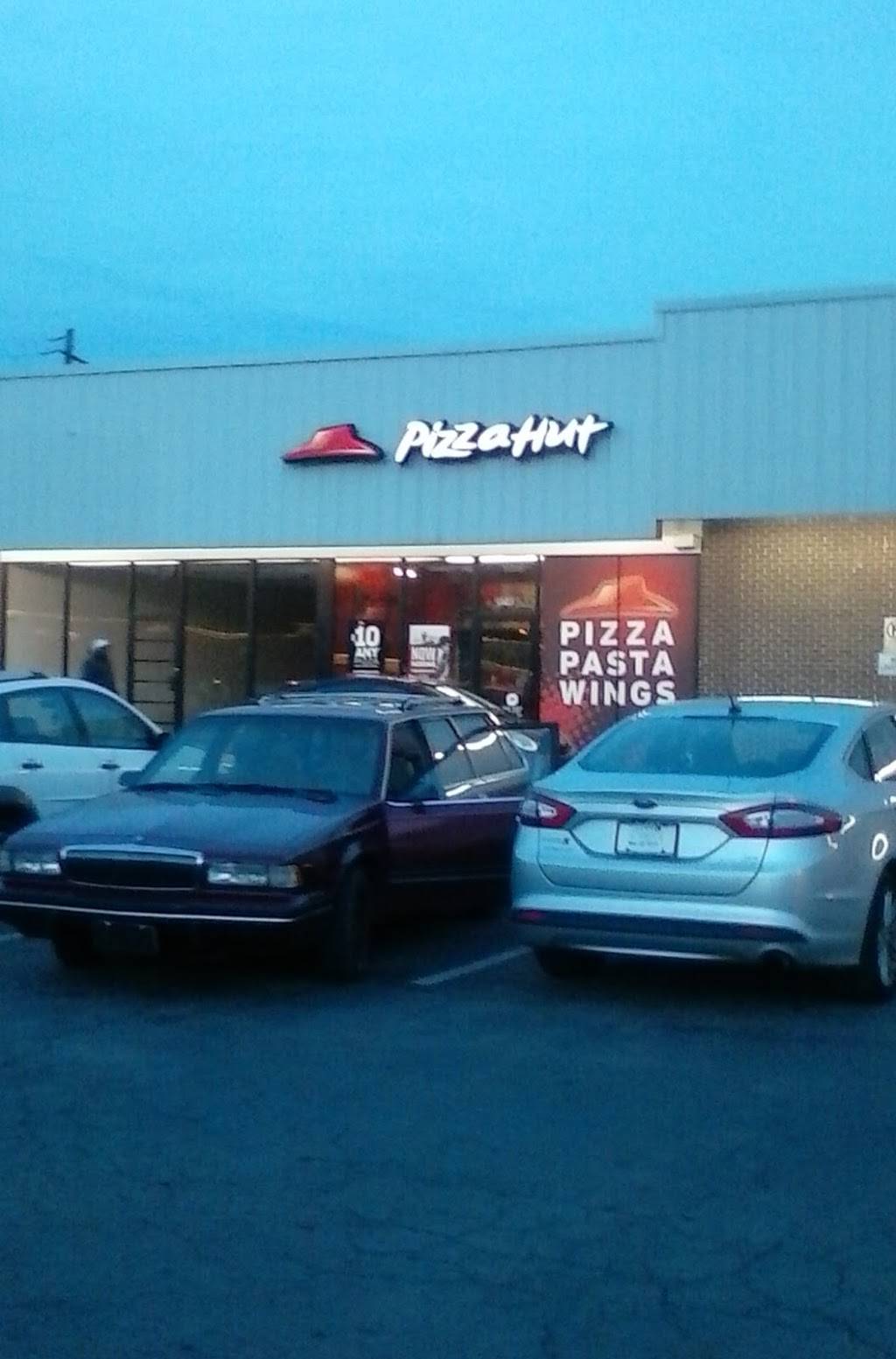 Pizza Hut | meal takeaway | 9741 Rome Blvd Unit A, Summerville, GA 30747, USA | 7068575577 OR +1 706-857-5577