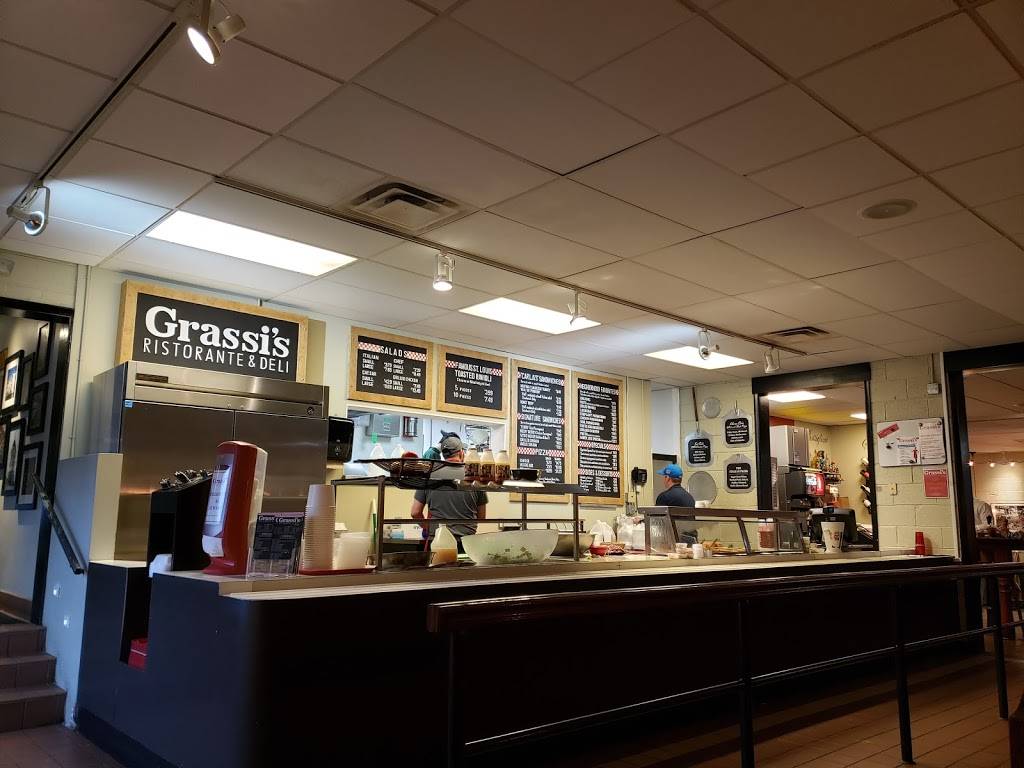 Grassis Ristorante & Deli | restaurant | 10450 German Blvd, Frontenac, MO 63131, USA | 3149941111 OR +1 314-994-1111