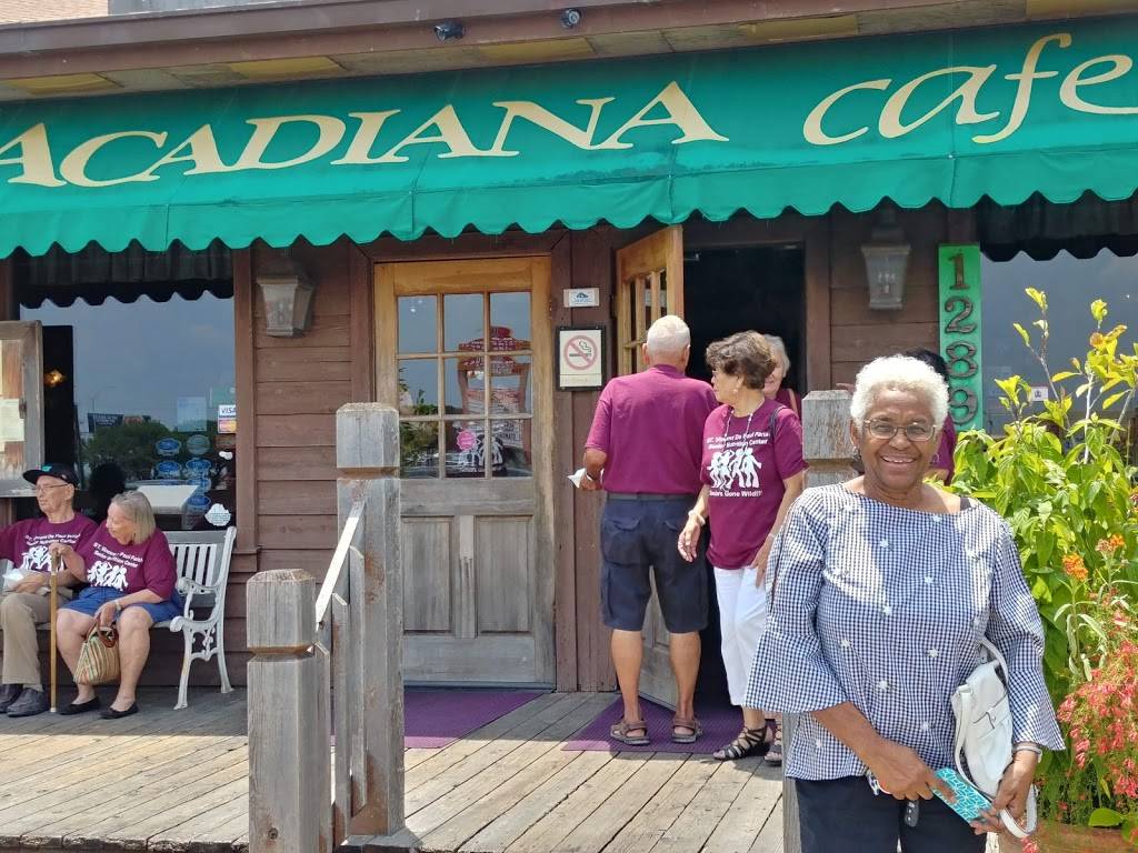 Acadiana Cafe | restaurant | 1289 SW Loop 410, San Antonio, TX 78227, USA | 2106740019 OR +1 210-674-0019