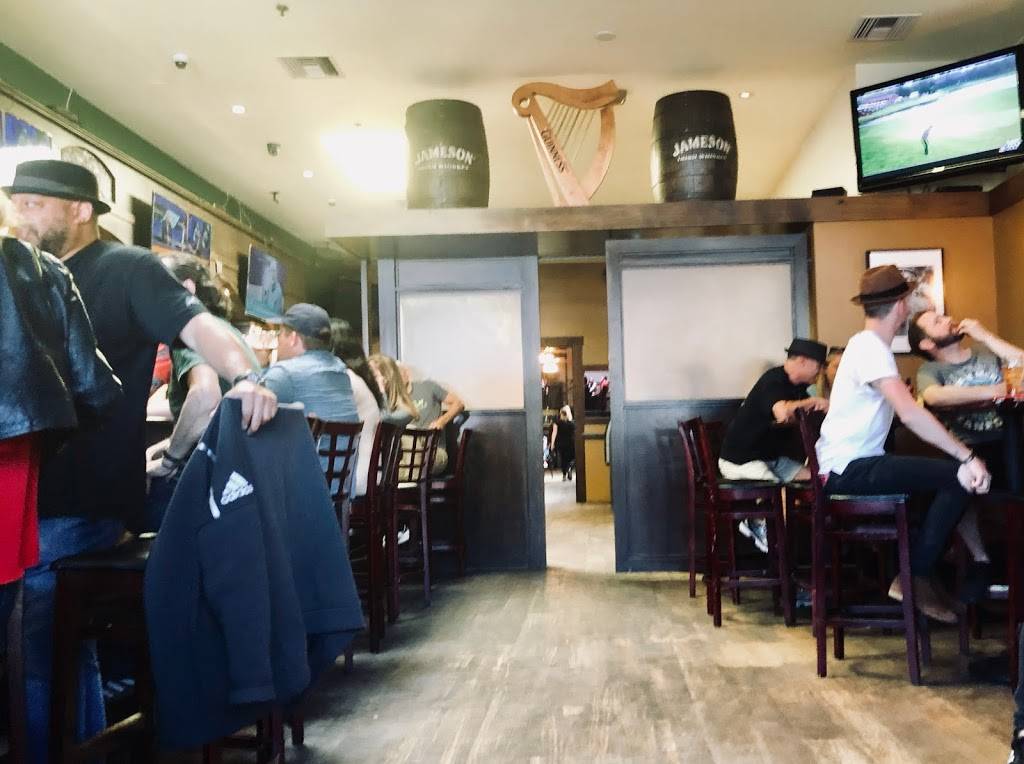 Michael Collins Irish Bar | restaurant | 1568 Haight St, San Francisco, CA 94117, USA | 4158611586 OR +1 415-861-1586