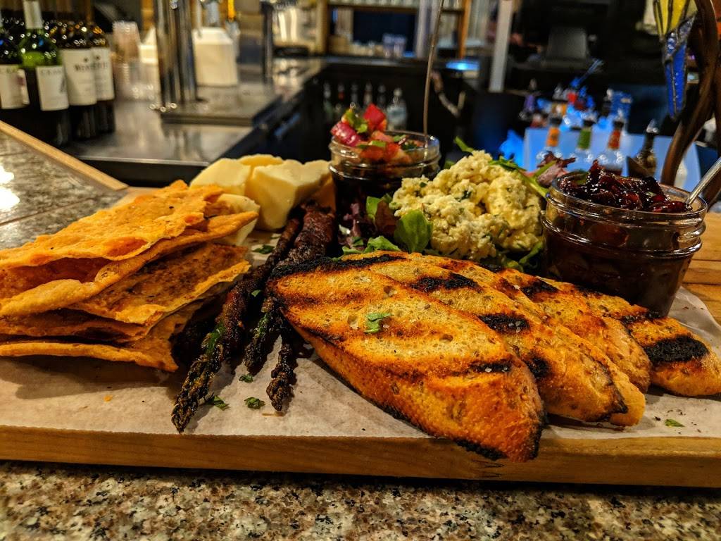 Mason Jar Tap & Grill | restaurant | 8504 Secor Rd, Lambertville, MI 48144, USA | 7348548737 OR +1 734-854-8737