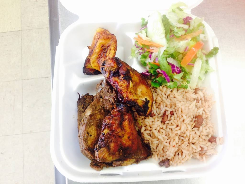 Taste Budds | restaurant | 1468 Addison Rd S, Capitol Heights, MD 20743, USA | 3013330734 OR +1 301-333-0734
