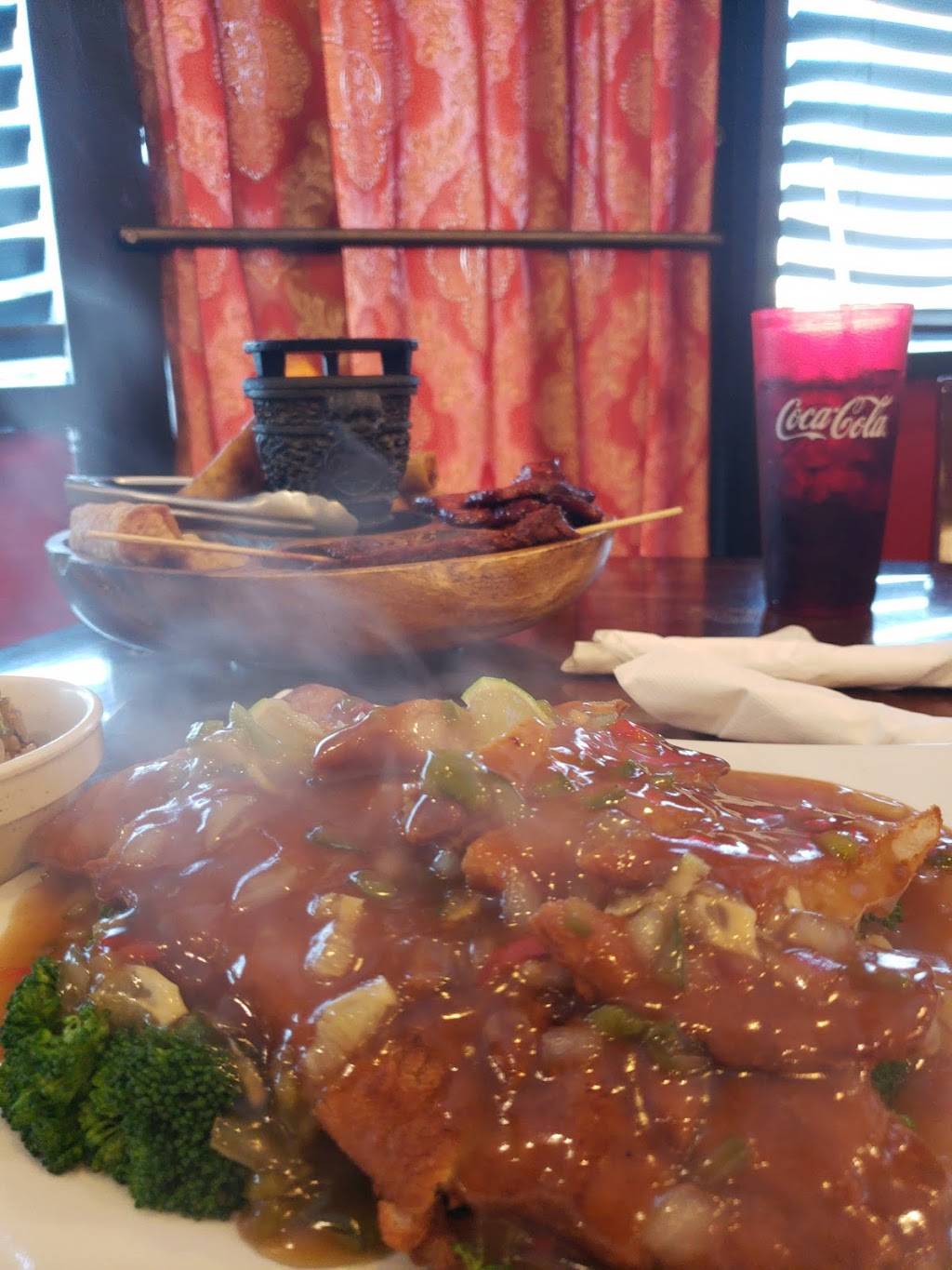 China Moon | restaurant | 2714 Paris Rd, Chalmette, LA 70043, USA | 5042716666 OR +1 504-271-6666