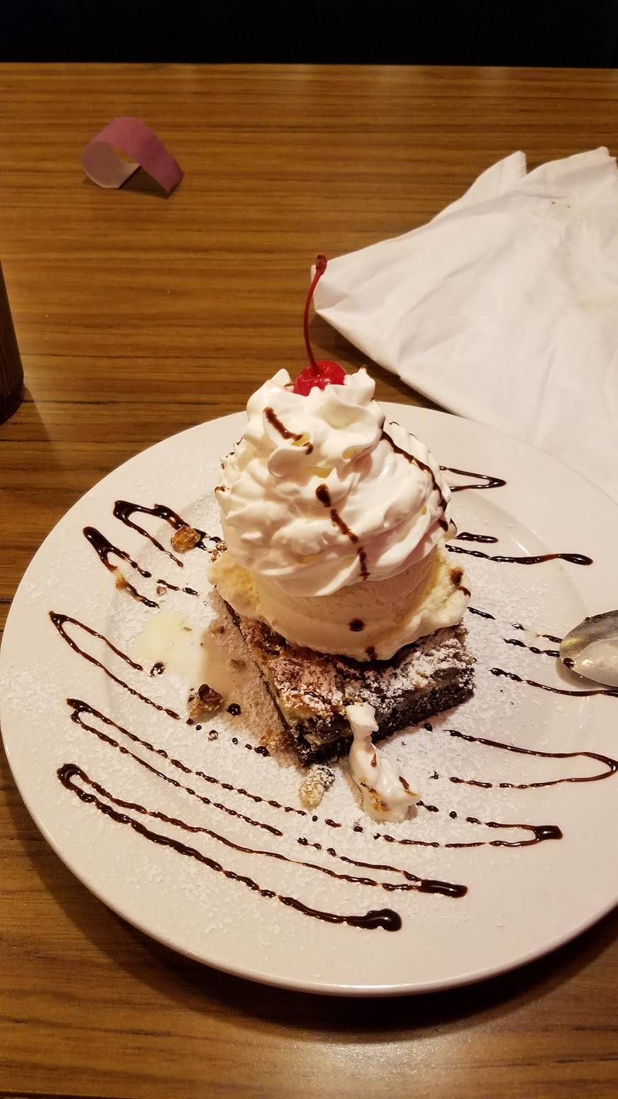 Mama Henrys at the back yard cafe | restaurant | 940 Old Barnwell Rd, West Columbia, SC 29170, United States | 8039510405 OR +1 803-951-0405