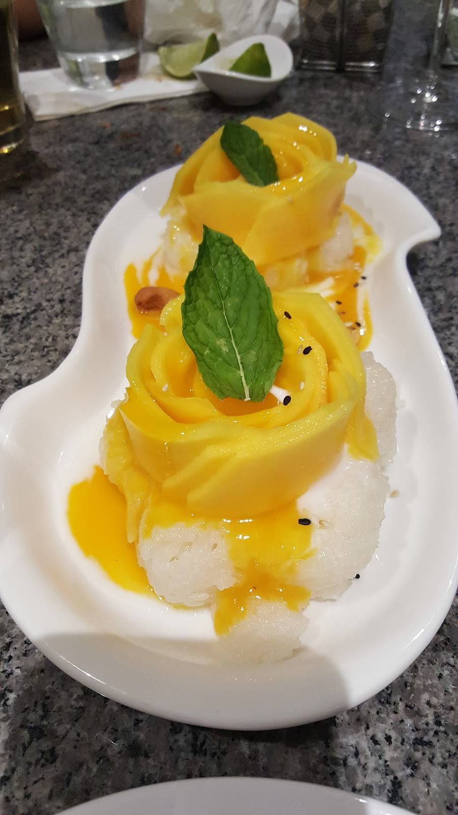 Pattaya Thai Kitchen | restaurant | 2326 Queen St E, Toronto, ON M4E 1G9, Canada | 4166945000 OR +1 416-694-5000