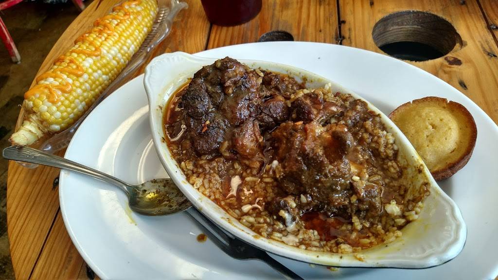 Honey Chile Please | restaurant | 1138-1198 Broadway St, Waynesville, MO 65583, USA | 5734332989 OR +1 573-433-2989