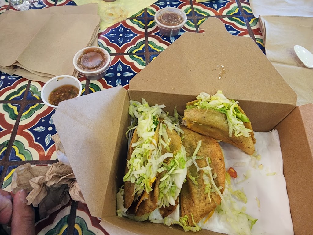 El Parasol | restaurant | 298 Dinosaur Trail, Santa Fe, NM 87508, USA | 5059958226 OR +1 505-995-8226