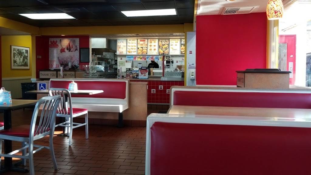 Wienerschnitzel | restaurant | 103 W Main St, Woodland, CA 95695, USA | 5306627978 OR +1 530-662-7978