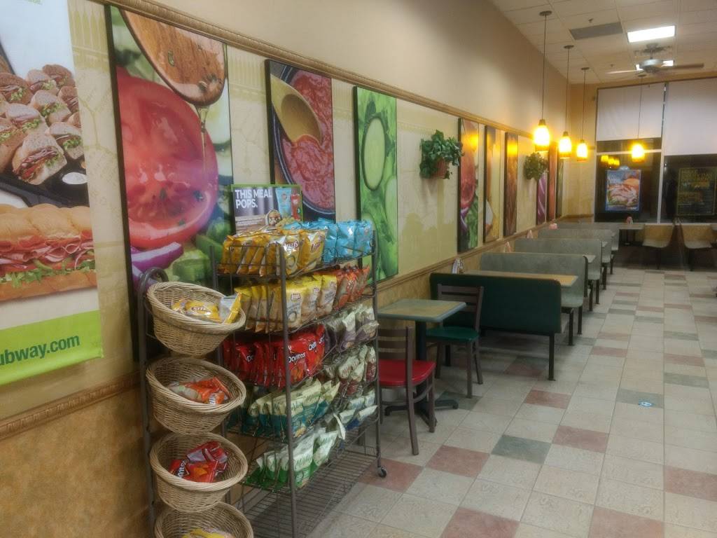 Subway | restaurant | 8865 Yonge St Unit B-5, Richmond Hill, ON L4C 6Z1, Canada | 9058892384 OR +1 905-889-2384