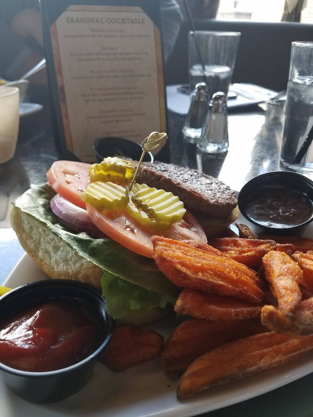 The Preserve Tavern & Grille | restaurant | 405 Spencer St, Syracuse, NY 13204, USA | 3152144399 OR +1 315-214-4399