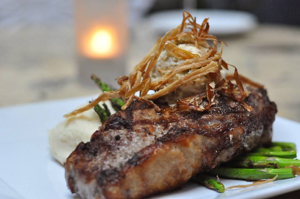 82 Queen | restaurant | 82 Queen St, Charleston, SC 29401, USA | 8437237591 OR +1 843-723-7591