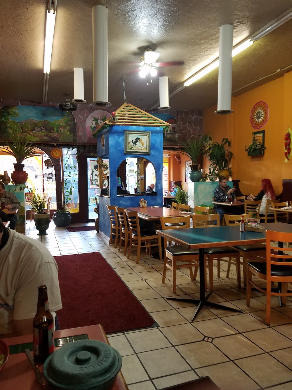 El Charro Viejo | restaurant | 1610 Allen Creek Rd, Grants Pass, OR 97527, USA | 5419555929 OR +1 541-955-5929