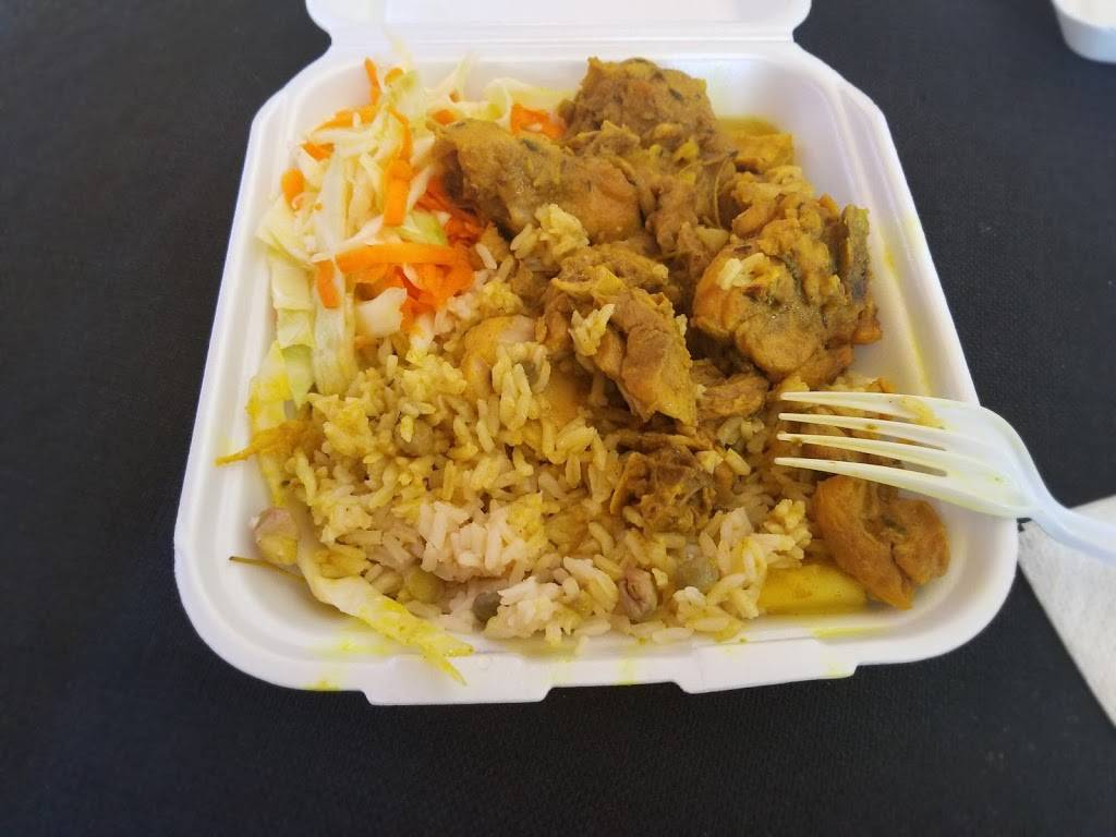 Pressa Caribbean Cuisine | restaurant | 2439 FL-7, Lauderdale Lakes, FL 33313, USA | 9547773330 OR +1 954-777-3330