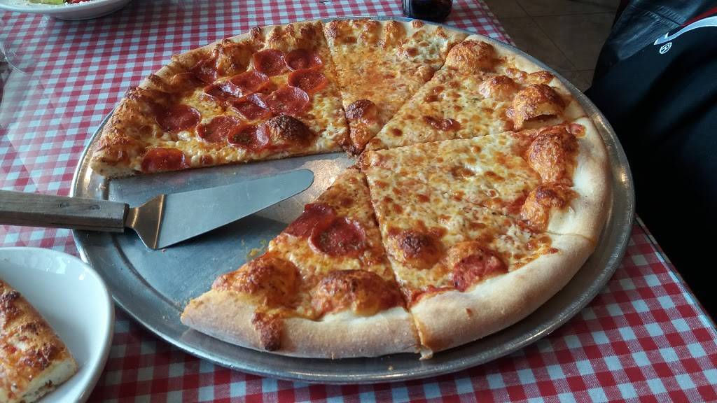 Lennys | restaurant | 298 S Nova Rd, Ormond Beach, FL 32174, USA | 3866730590 OR +1 386-673-0590