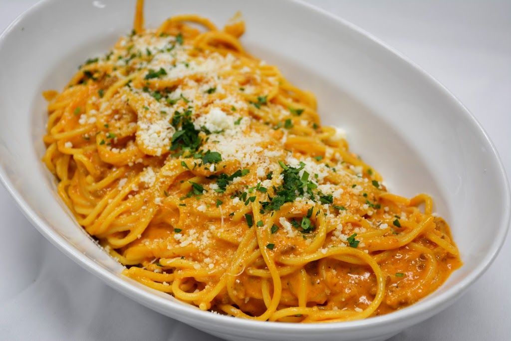 La Vespa | restaurant | 264 Moriches-Middle Island Road, Manorville, NY 11949, USA | 6313991113 OR +1 631-399-1113