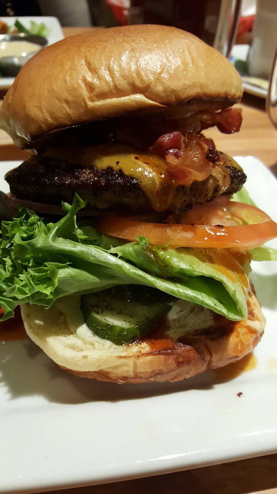 Chilis Grill & Bar | restaurant | 2011 N Rainbow Blvd, Las Vegas, NV 89108, USA | 7026381482 OR +1 702-638-1482