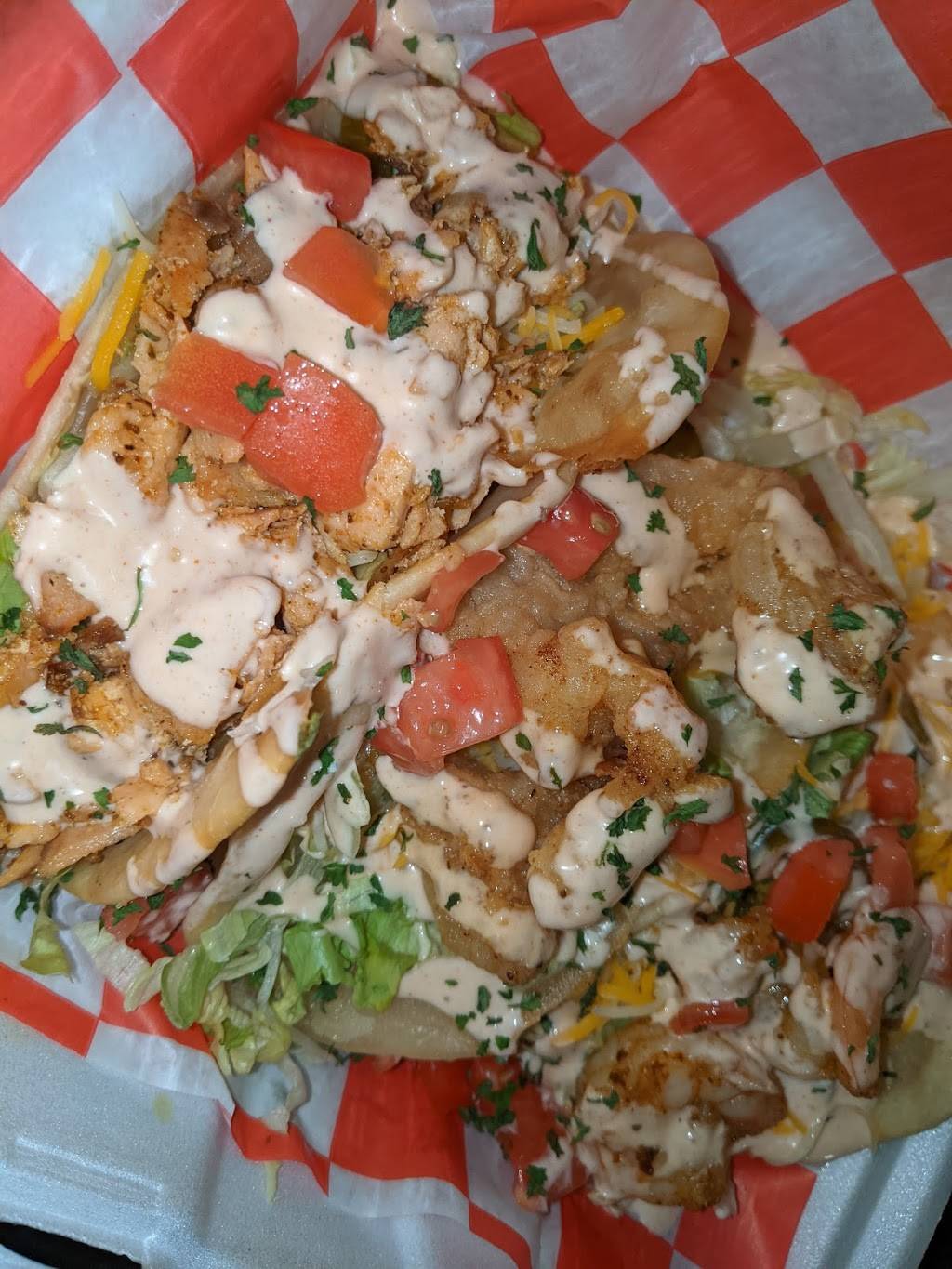 Cafe 6 | restaurant | 15300 W McNichols Rd, Detroit, MI 48235, USA | 3139174965 OR +1 313-917-4965