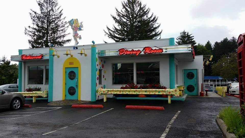 Poky Dot | restaurant | 1111 Fairmont Ave, Fairmont, WV 26554, USA | 3043663271 OR +1 304-366-3271