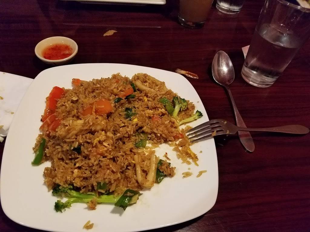 Salween Thai | restaurant | 1102 NW Radial Hwy, Omaha, NE 68132, USA | 4028845375 OR +1 402-884-5375