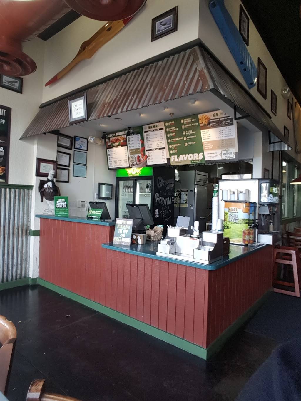 Wingstop | restaurant | 15212 Montfort Rd #314, Dallas, TX 75248, USA | 9722399464 OR +1 972-239-9464